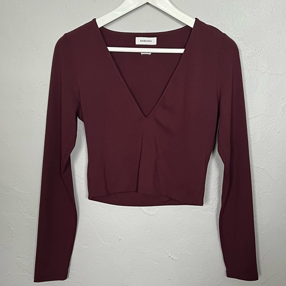 Aritzia Babaton Contour Medium Crop Top - Picture 6 of 11